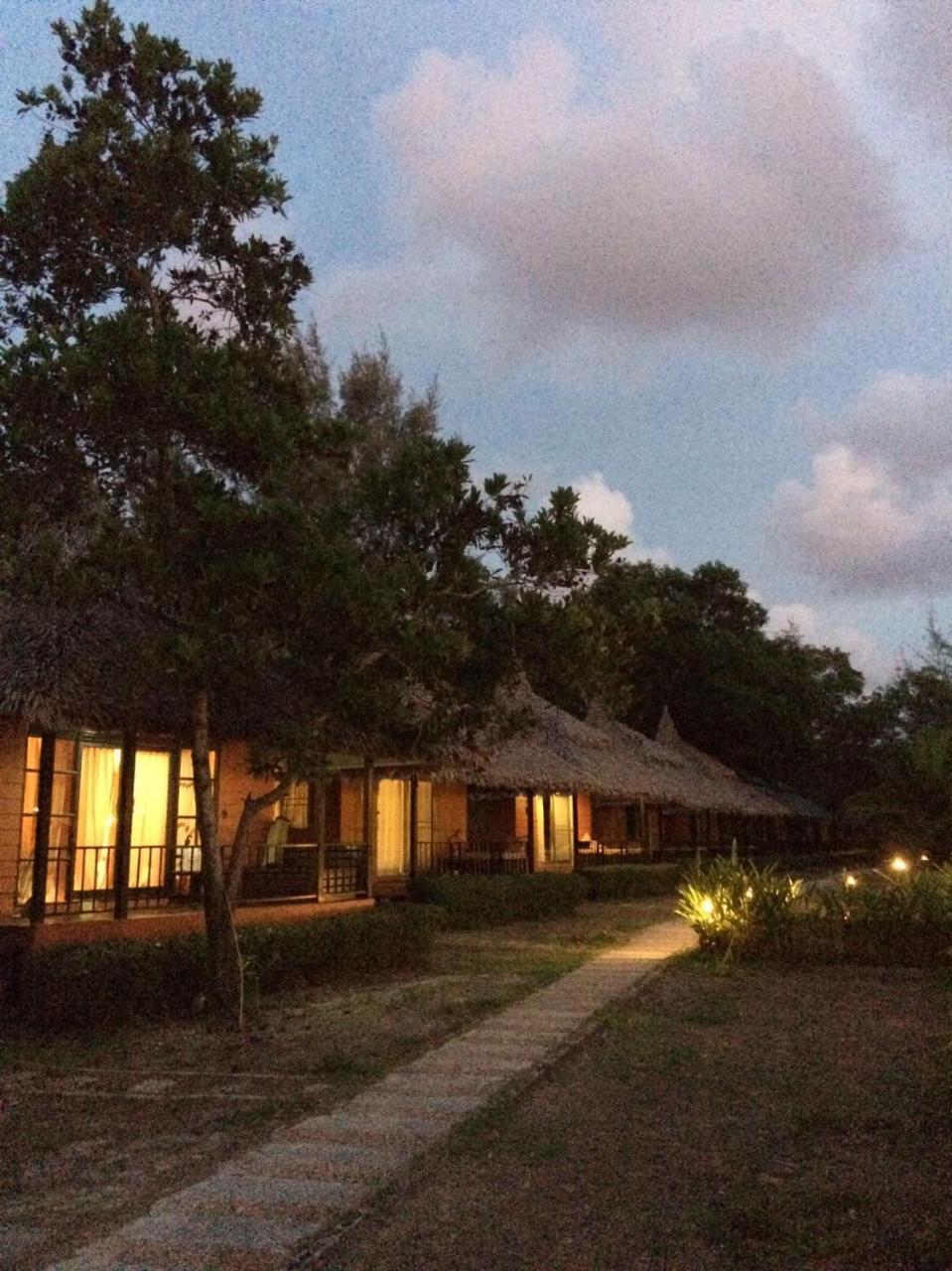Phayam Cottage Resort Koh Phayam Extérieur photo