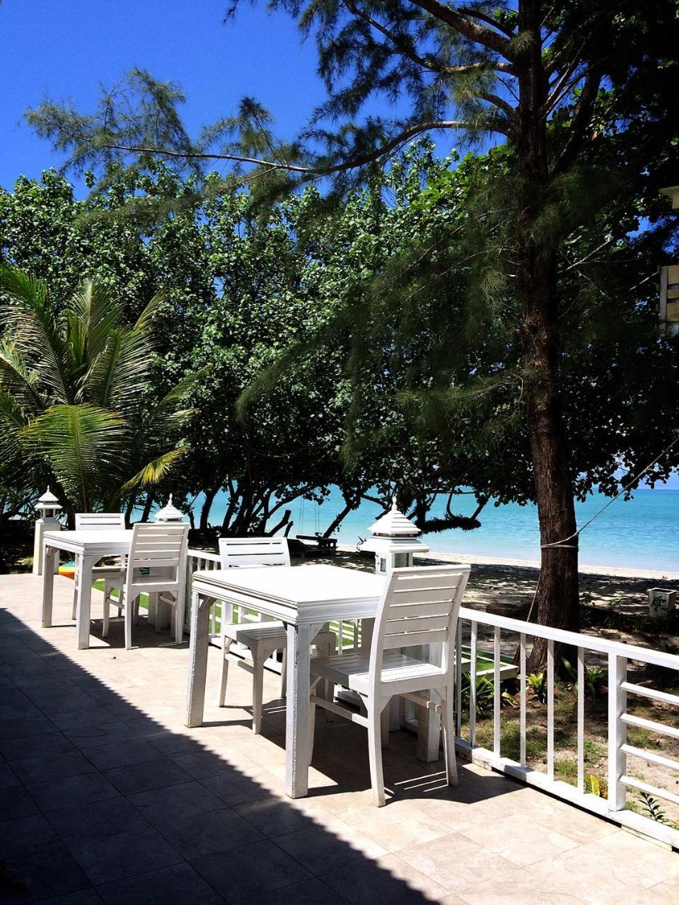 Phayam Cottage Resort Koh Phayam Extérieur photo